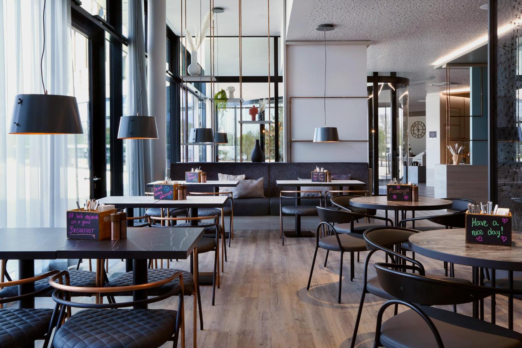 Holiday Inn - The Niu, Hub Dusseldorf Messe By Ihg Exterior photo