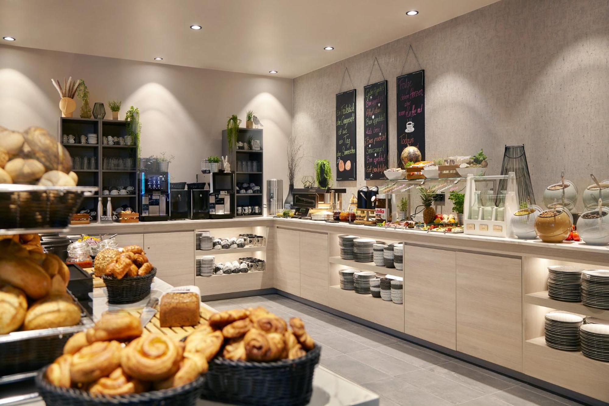 Holiday Inn - The Niu, Hub Dusseldorf Messe By Ihg Exterior photo